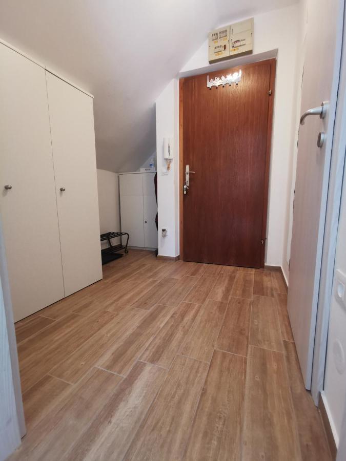 Apartma Lina, Encijan D-38 Apartment Бохин Екстериор снимка